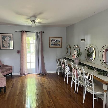 Georgia Palms & Gardens Bed and Breakfast Powder Springs Εξωτερικό φωτογραφία